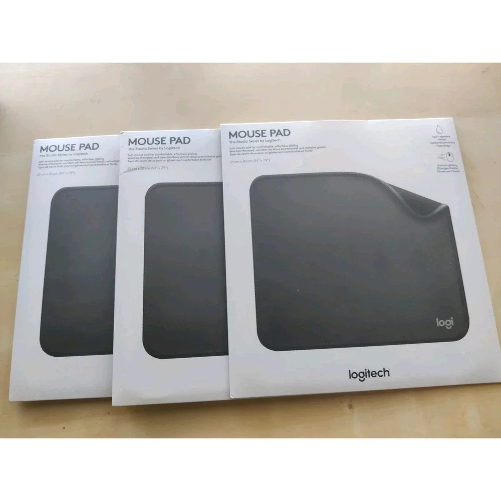 Logitech Studio Series Non-Skid Mouse Pad Graphite (956-000035)‎ 3-pack